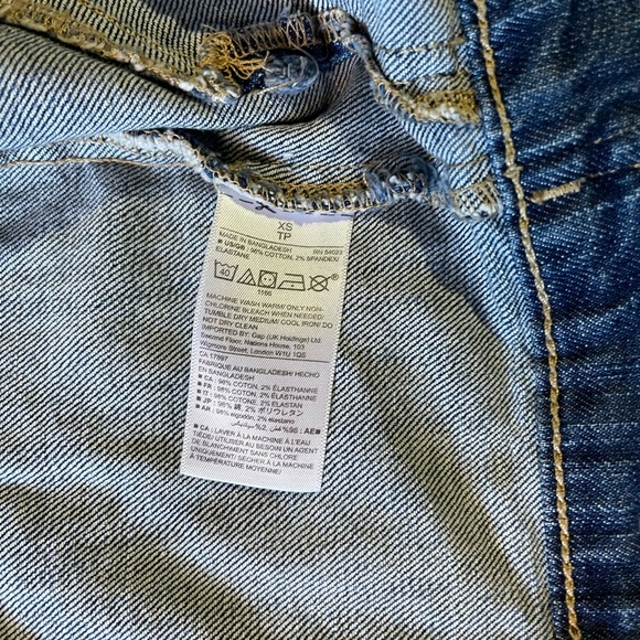 Pre owned Gap Factory XS Denim Jacket - kept in excellent condition. - Picture 4 of 4